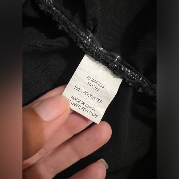 #310 Crop tank tie top - Picture 12 of 12